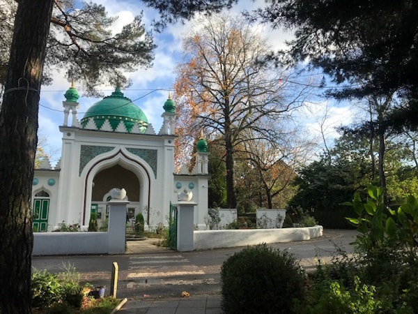 Shah Jahan Mosque